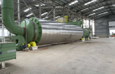 Drying of lucerne and corn silage into pellets or bales